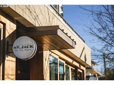 2808 Nw Raleigh Street Portland OR 97210