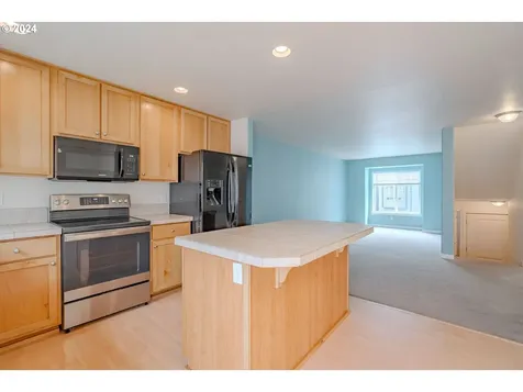 6011 Ne 34th Street Vancouver WA 98661