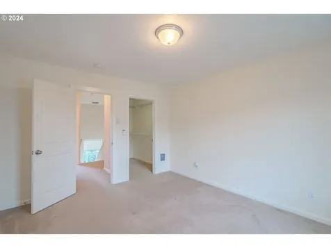 6011 Ne 34th Street Vancouver WA 98661