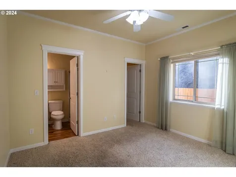 835 Jewel Drive Roseburg OR 97471