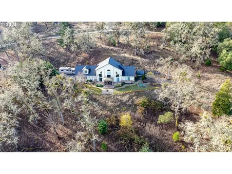 835 Jewel Drive Roseburg OR 97471