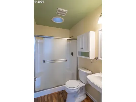 835 Jewel Drive Roseburg OR 97471