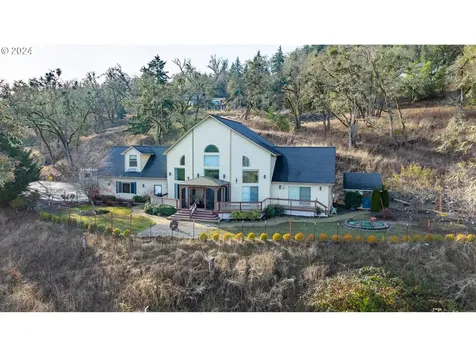 835 Jewel Drive Roseburg OR 97471