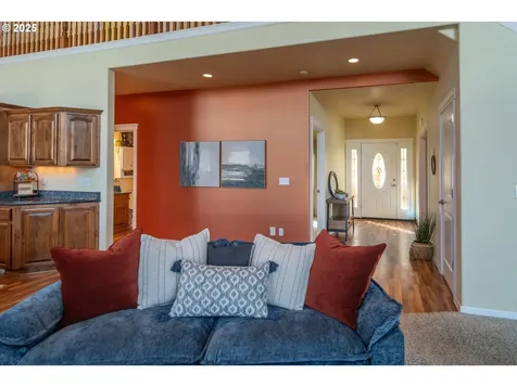 835 Jewel Drive Roseburg OR 97471