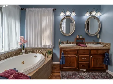 835 Jewel Drive Roseburg OR 97471