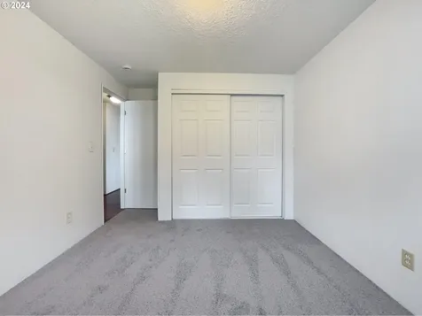 7522 Se Harney Street Portland OR 97206