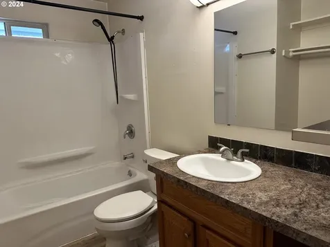 3503 E 11th Street Vancouver WA 98661