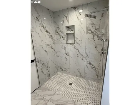 18908 NE 65th Street Vancouver WA 98682