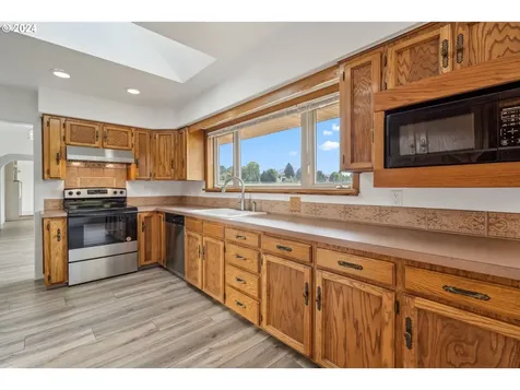 18908 NE 65th Street Vancouver WA 98682