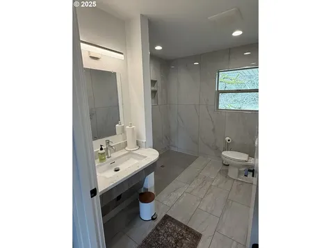 18908 NE 65th Street Vancouver WA 98682