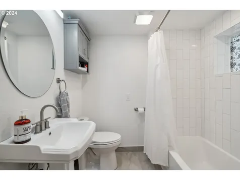 18908 NE 65th Street Vancouver WA 98682
