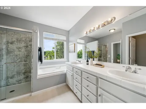 3246 Journeay Court West Linn OR 97068