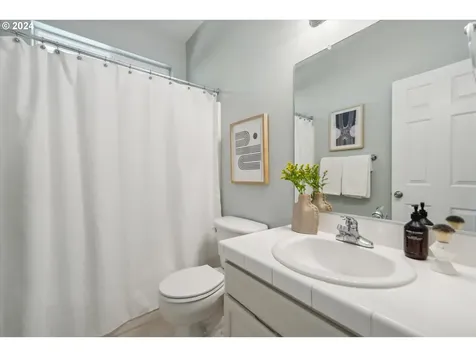 3246 Journeay Court West Linn OR 97068