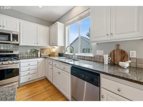 3246 Journeay Court West Linn OR 97068