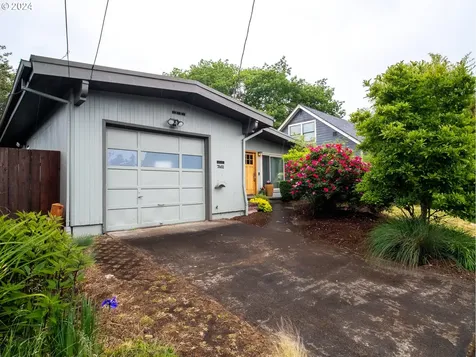 7462 N Alma Avenue Portland OR 97203
