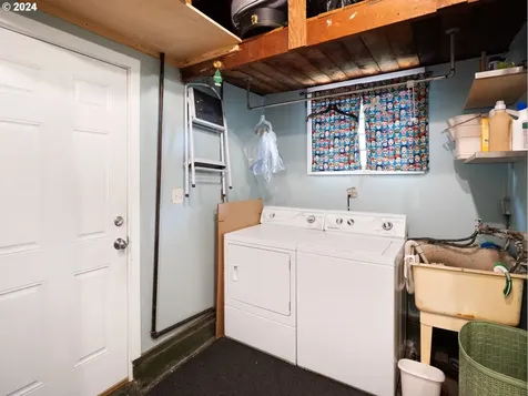 7462 N Alma Avenue Portland OR 97203