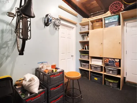 7462 N Alma Avenue Portland OR 97203