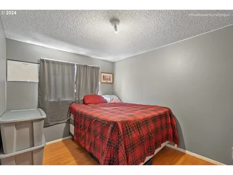 2603 NE Dekum Street Portland OR 97211
