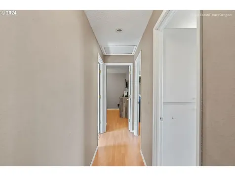 2603 NE Dekum Street Portland OR 97211