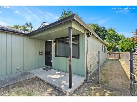 2603 NE Dekum Street Portland OR 97211