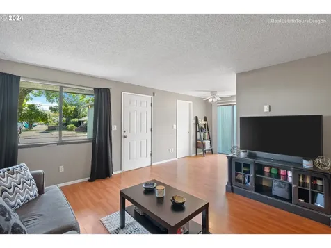 2603 NE Dekum Street Portland OR 97211