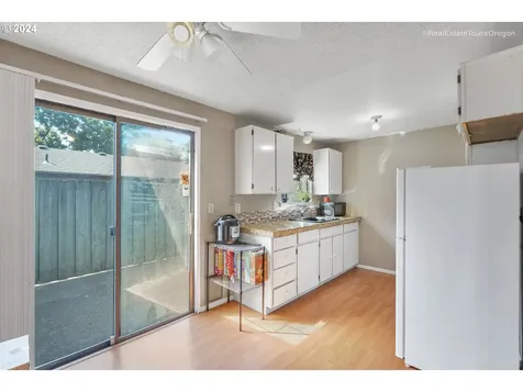 2603 NE Dekum Street Portland OR 97211