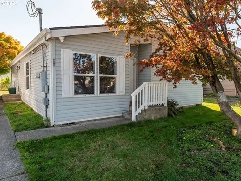1515 5th Street Tillamook OR 97141
