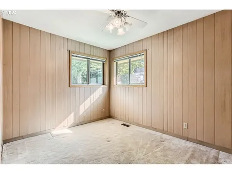1507 17th Street Oregon City OR 97045