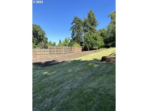 1507 17th Street Oregon City OR 97045