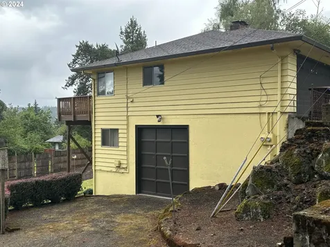 1507 17th Street Oregon City OR 97045