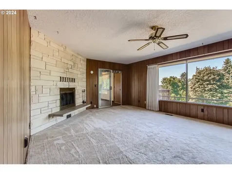 1507 17th Street Oregon City OR 97045