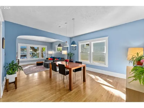 3821 Ne 7th Avenue Portland OR 97212