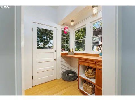 3821 Ne 7th Avenue Portland OR 97212