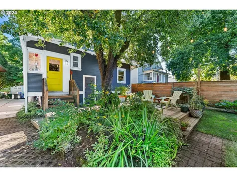 3821 Ne 7th Avenue Portland OR 97212