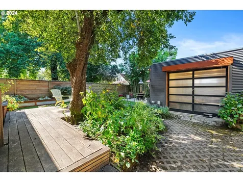 3821 Ne 7th Avenue Portland OR 97212