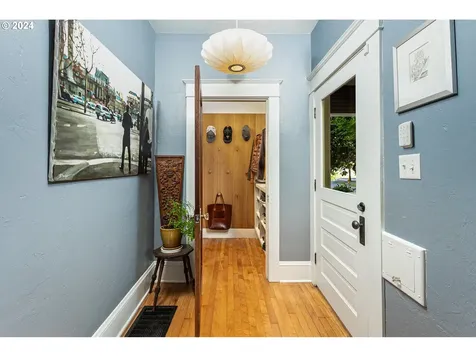 3821 Ne 7th Avenue Portland OR 97212