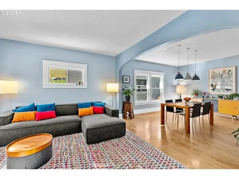 3821 Ne 7th Avenue Portland OR 97212