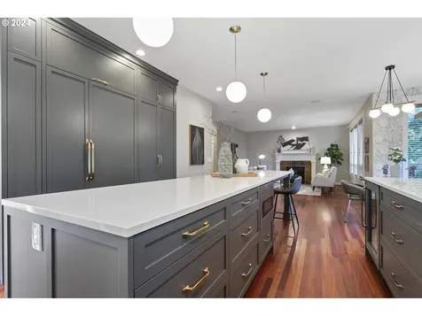 11108 Nw Eggers Court Portland OR 97229