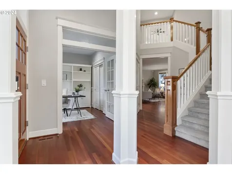11108 Nw Eggers Court Portland OR 97229