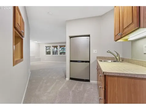 11108 Nw Eggers Court Portland OR 97229