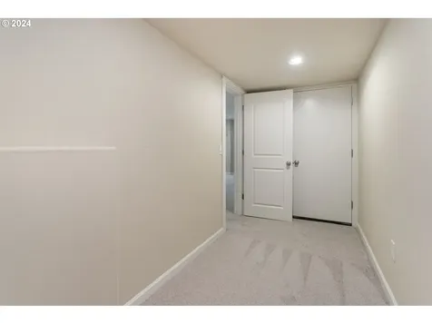 11108 Nw Eggers Court Portland OR 97229