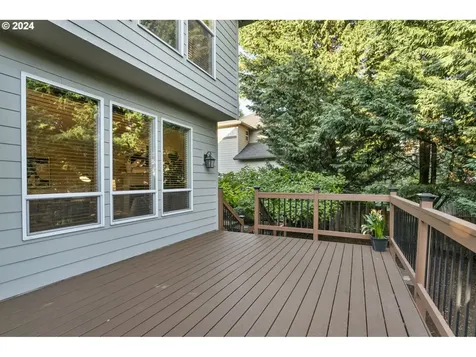 11108 Nw Eggers Court Portland OR 97229