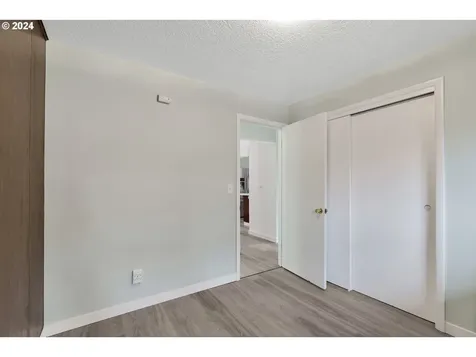1609 SE 139th Avenue Portland OR 97233