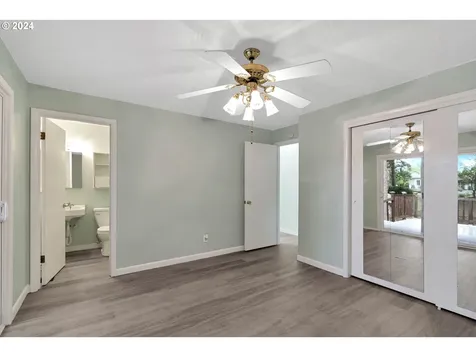 1609 SE 139th Avenue Portland OR 97233