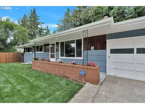 1609 SE 139th Avenue Portland OR 97233