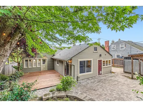 4611 Se Malden Drive Portland OR 97206