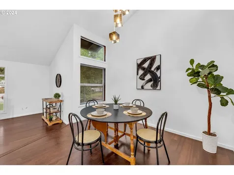 1923 SE Talton Avenue Vancouver WA 98683