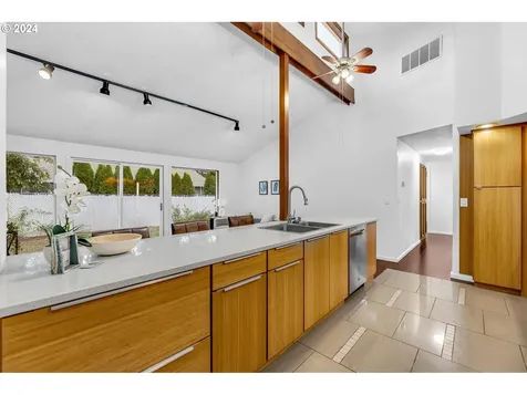 1923 SE Talton Avenue Vancouver WA 98683