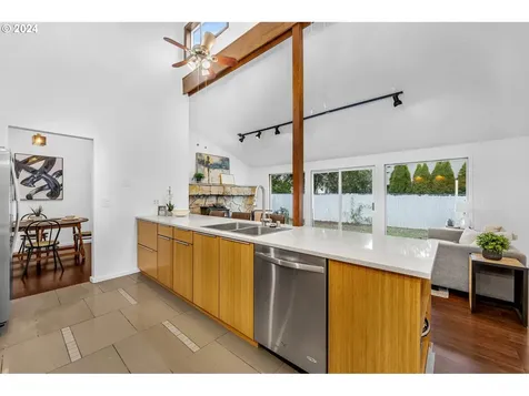 1923 SE Talton Avenue Vancouver WA 98683
