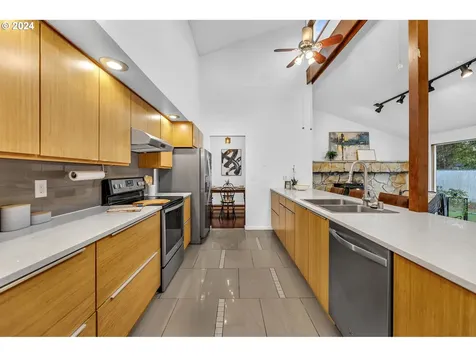1923 SE Talton Avenue Vancouver WA 98683